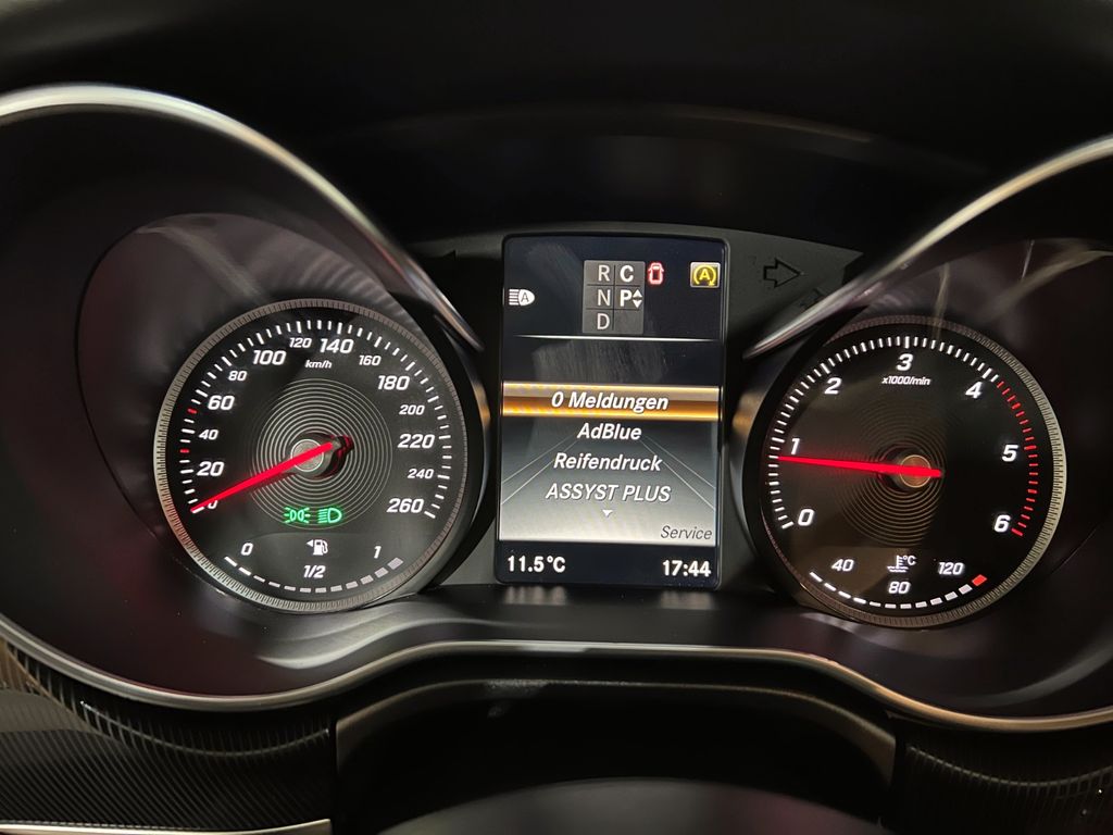 Mercedes-Benz V 250 d Marco Polo