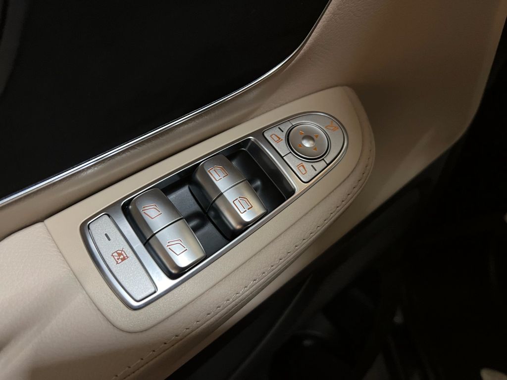 Mercedes-Benz V 250 d Marco Polo