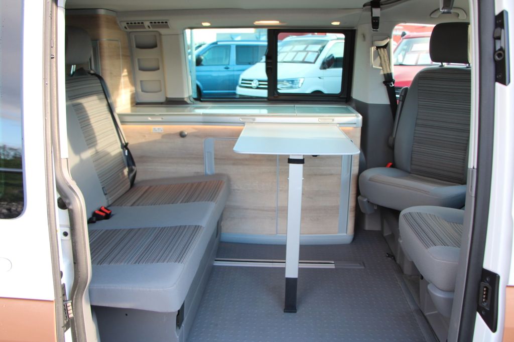 Volkswagen T6.1 California Coast TDI