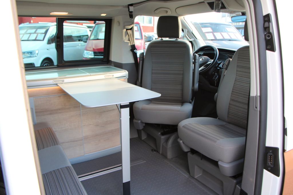 Volkswagen T6.1 California Coast TDI