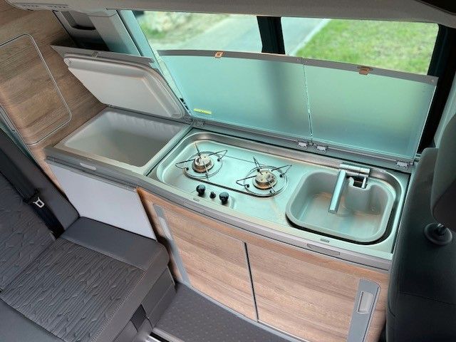 Volkswagen T6.1 California Coast Cuisine 4-Motion