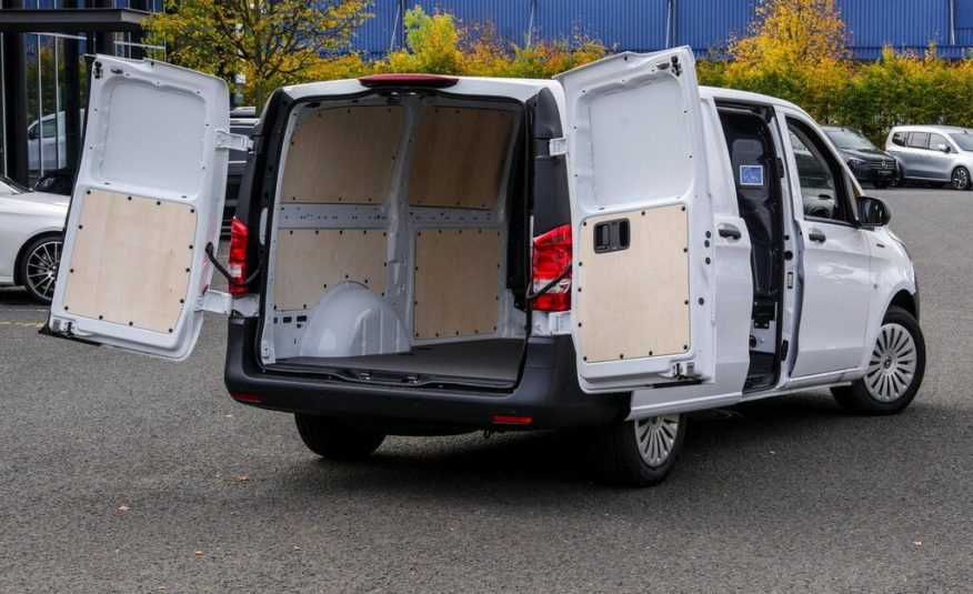 Mercedes-Benz E VITO 112 BOX LONG
