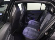 Volkswagen Golf VIII 2.0 TSI R-Line