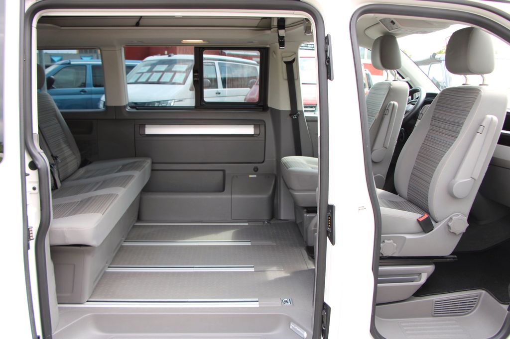 Volkswagen T6.1 California Beach