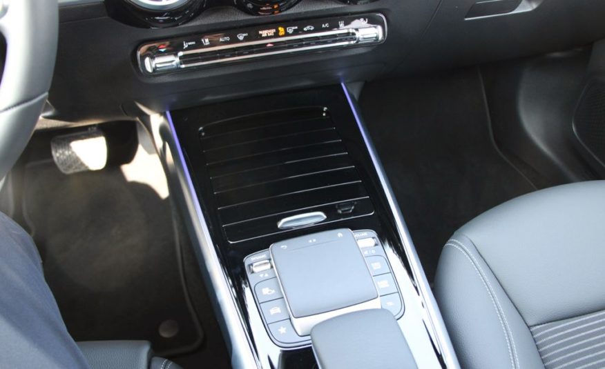 Mercedes-Benz EQB 250