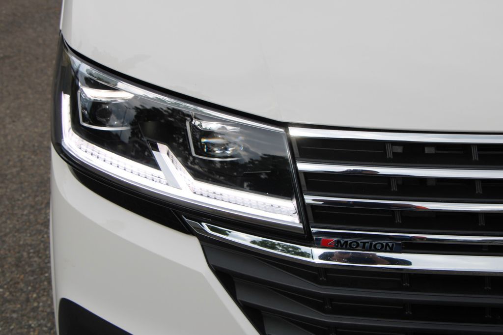 Volkswagen T6.1 California Ocean 4-Motion