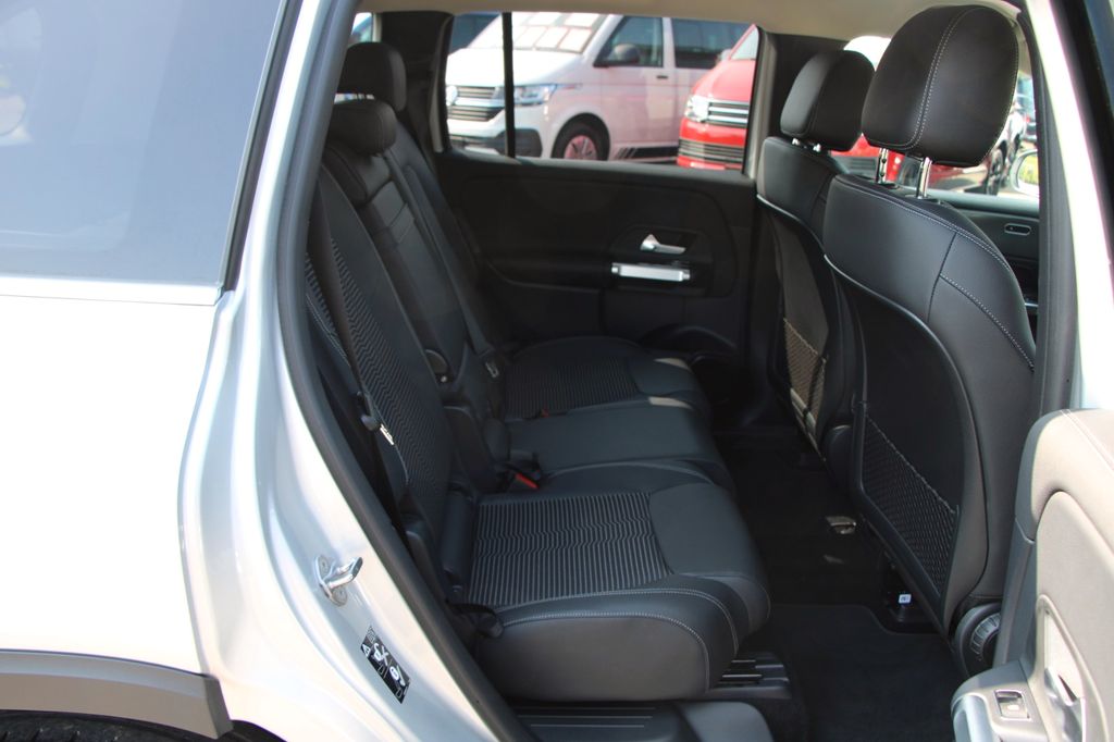 Mercedes-Benz EQB 250