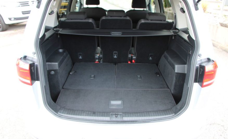 Volkswagen Touran 1.2 TSI