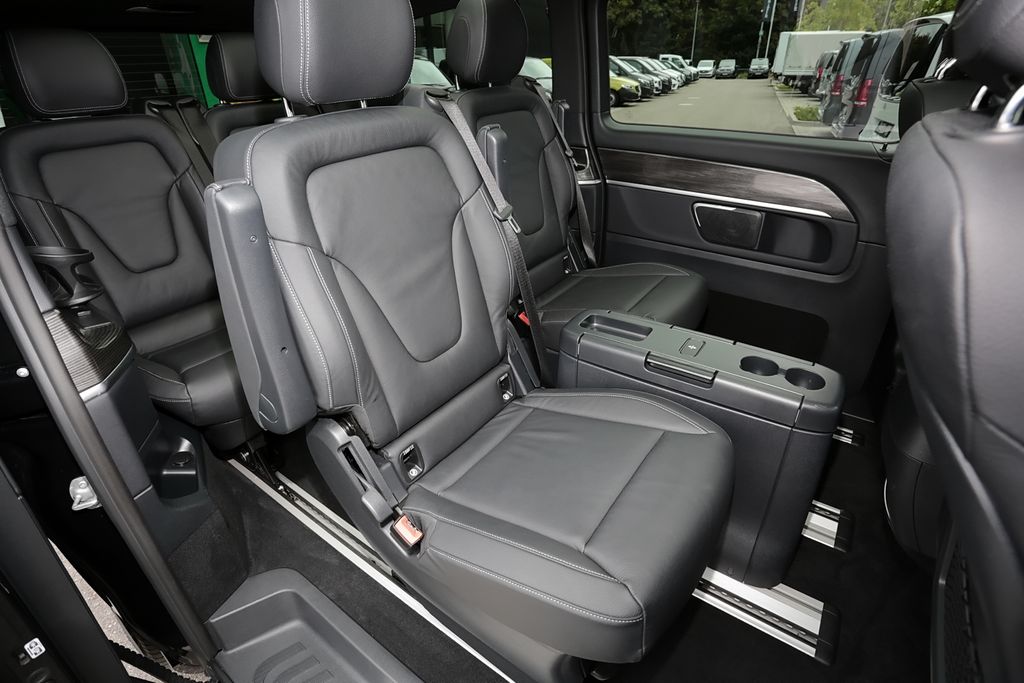 Mercedes-Benz EQV 300