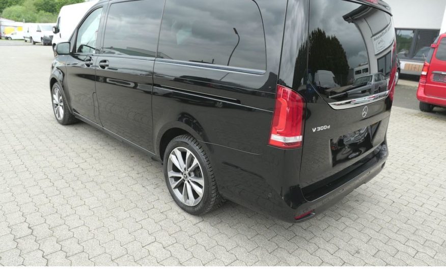 Mercedes-Benz V 300 long avant-garde.
