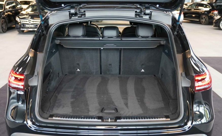 Mercedes-Benz EQC 400 4M