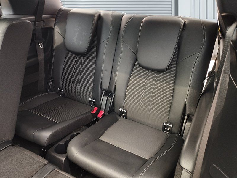 Mercedes Benz EQB 300 4M