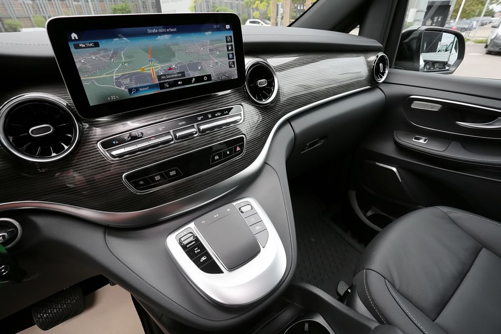 Mercedes-Benz EQV 300