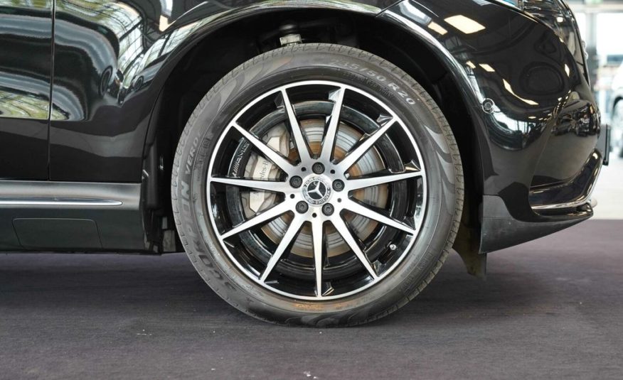 Mercedes-Benz EQC 400 4M
