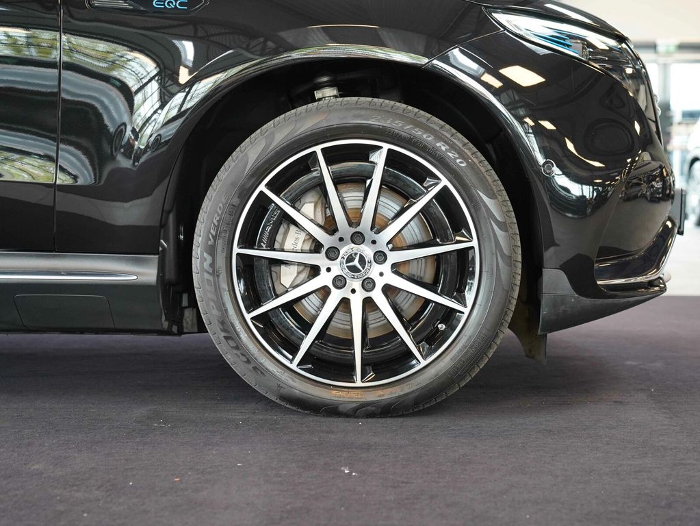 Mercedes-Benz EQC 400 4M