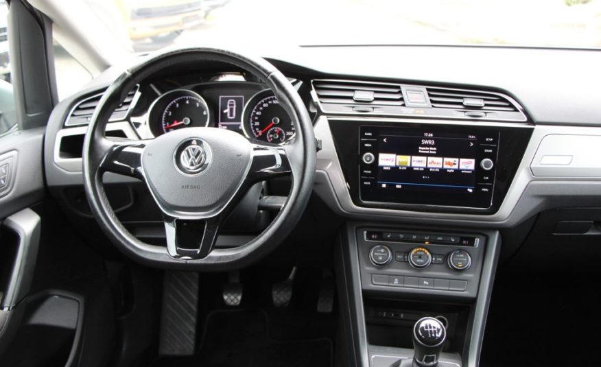Volkswagen Touran 1.2 TSI