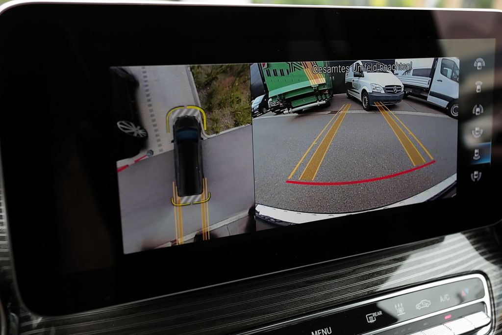 Mercedes-Benz EQV 300