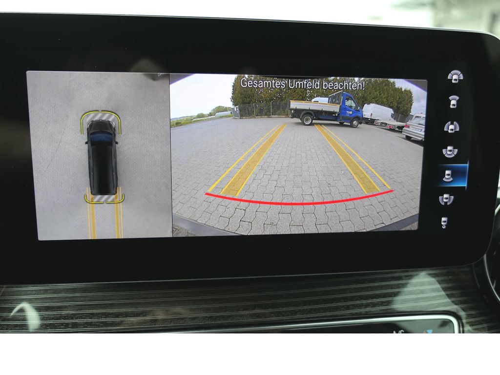 Mercedes-Benz V 300 long avant-garde.