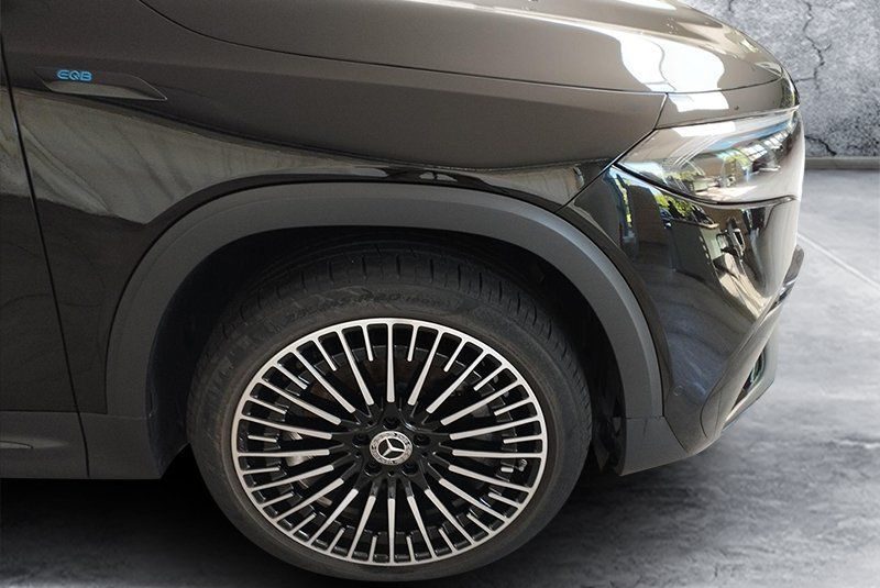 Mercedes Benz EQB 350 4M AMG