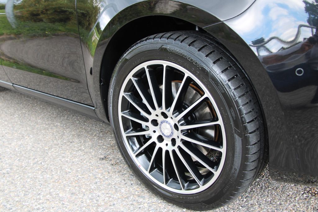 Mercedes-Benz V 250 Marco Polo