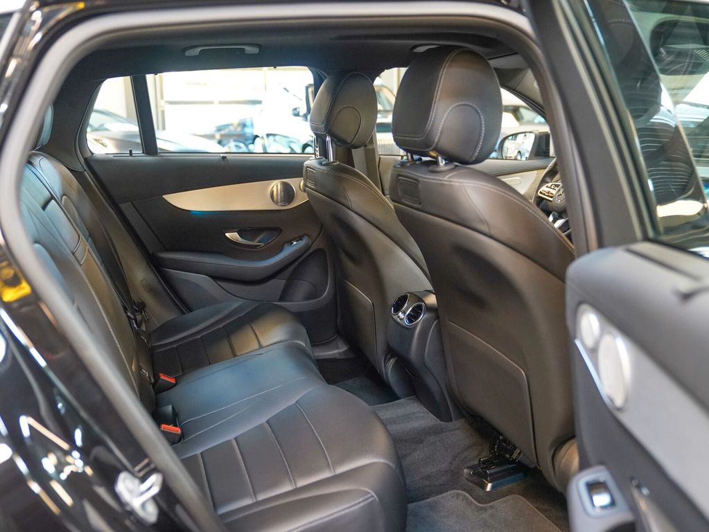 Mercedes-Benz EQC 400