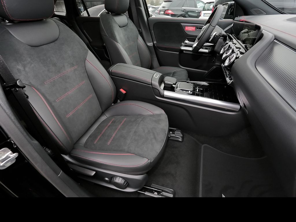 Mercedes-Benz EQA 250 AMG