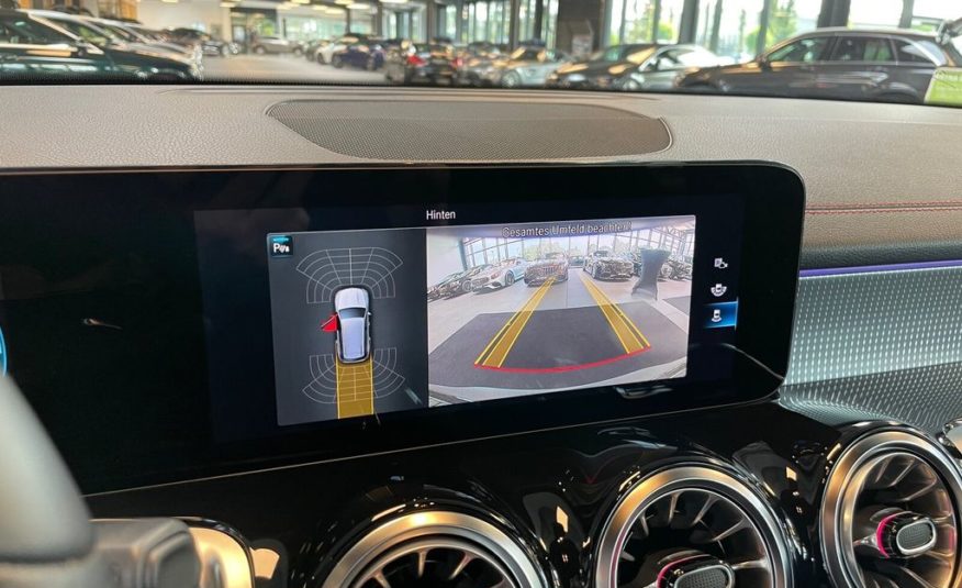 Mercedes Benz EQB 300 4M