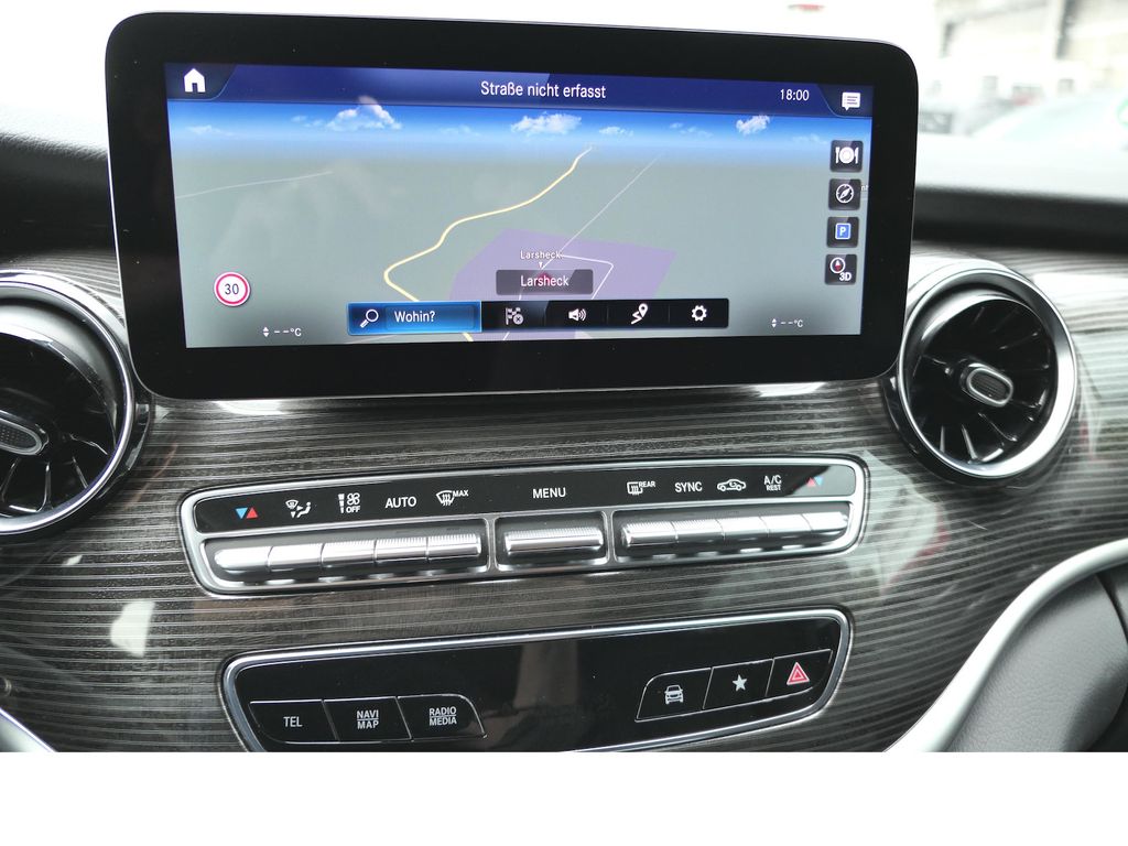 Mercedes-Benz V 300 long avant-garde.