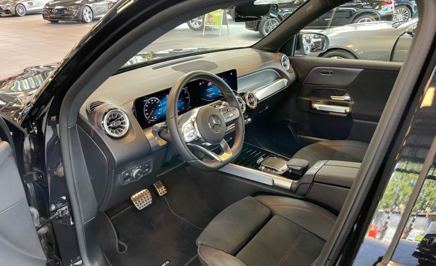 Mercedes Benz EQB 300 4M