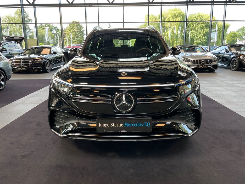 Mercedes Benz EQB 300 4M