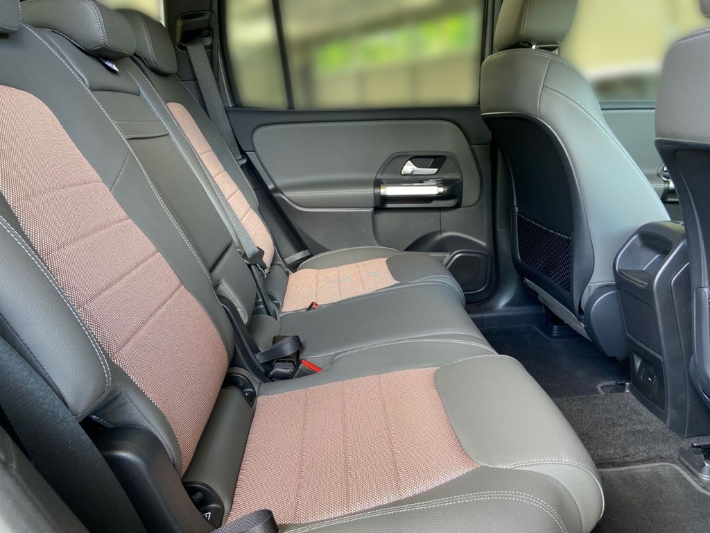 Mercedes-Benz EQB 300 4Matic