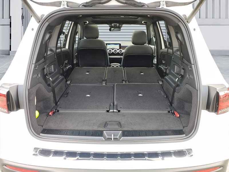 Mercedes Benz EQB 300 4M