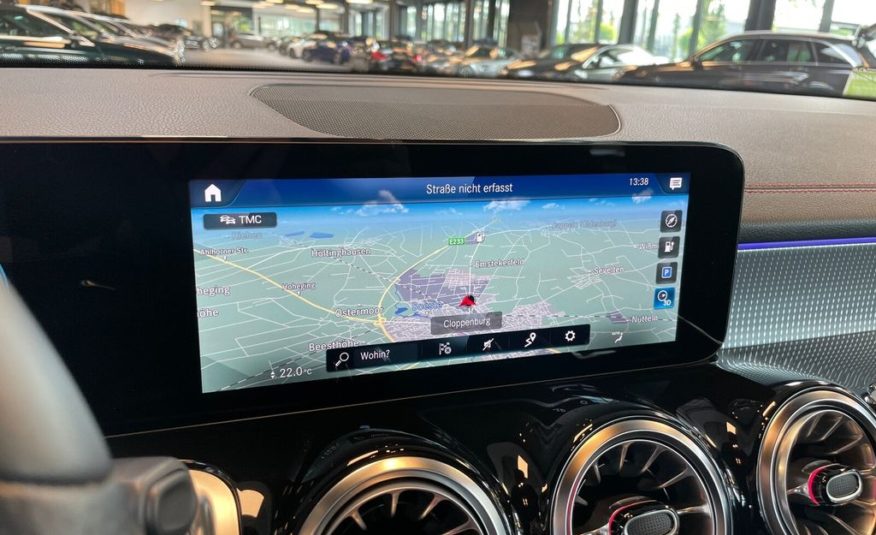 Mercedes Benz EQB 300 4M