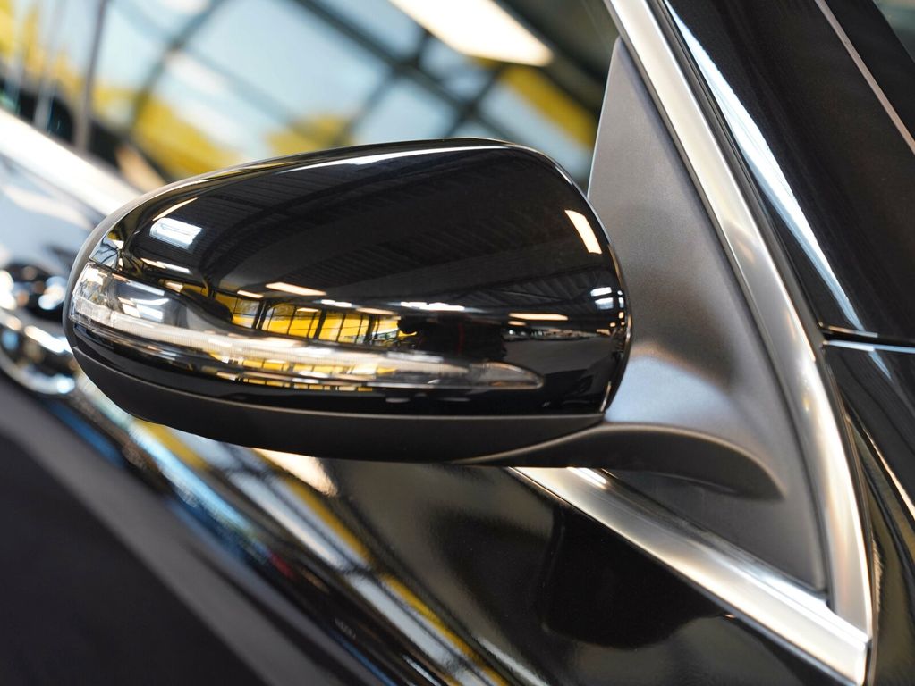 Mercedes-Benz EQC 400