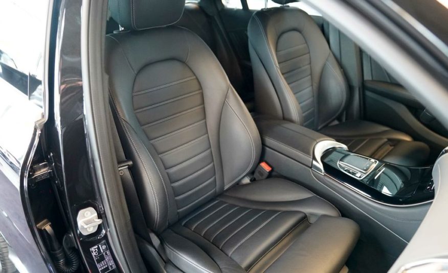 Mercedes-Benz EQC 400 4M