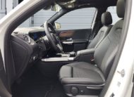 Mercedes Benz EQB 300 4M