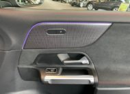 Mercedes Benz EQB 300 4M