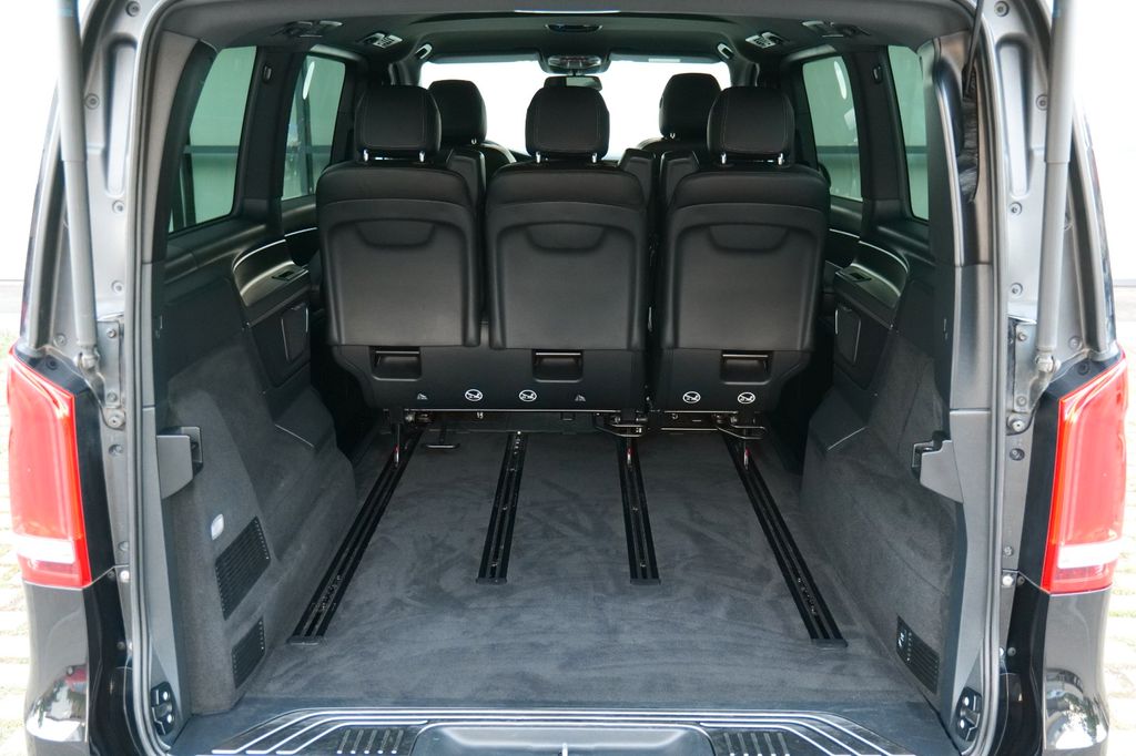 Mercedes-Benz V 220 7 Places