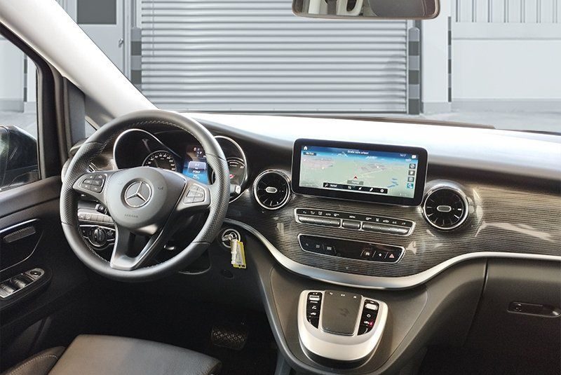 Mercedes-Benz EQV 300