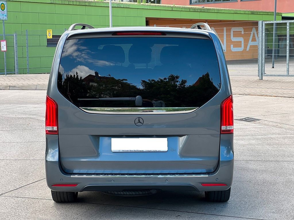 Mercedes-Benz V 250 AMG