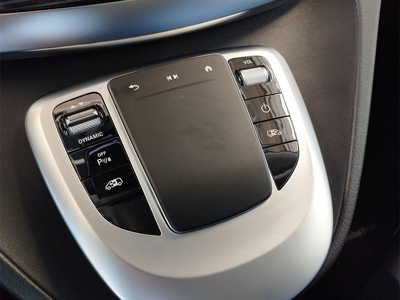 Mercedes-Benz EQV 300