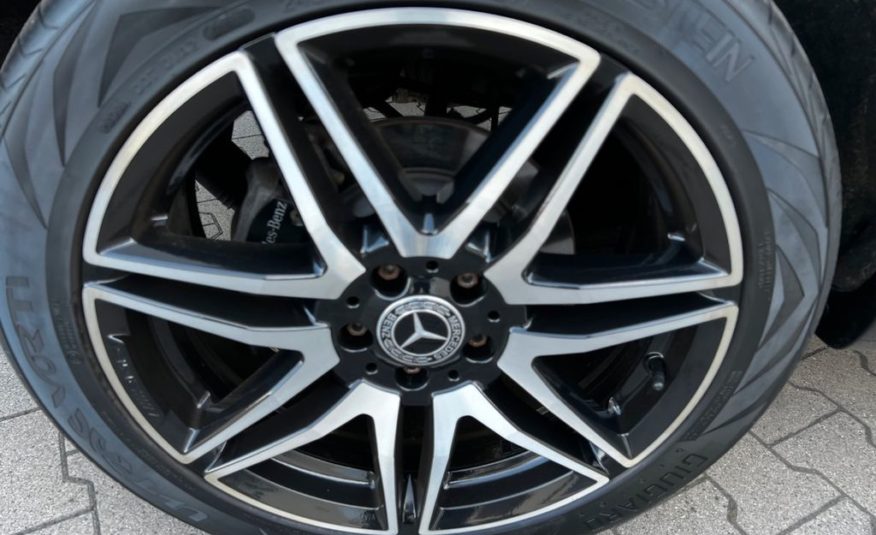 Mercedes-Benz V 220 7 Places