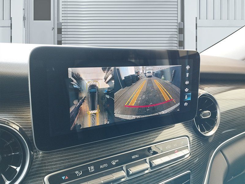 Mercedes-Benz EQV 300