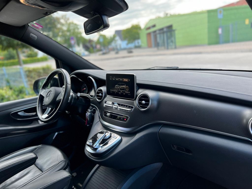 Mercedes-Benz V 250 AMG