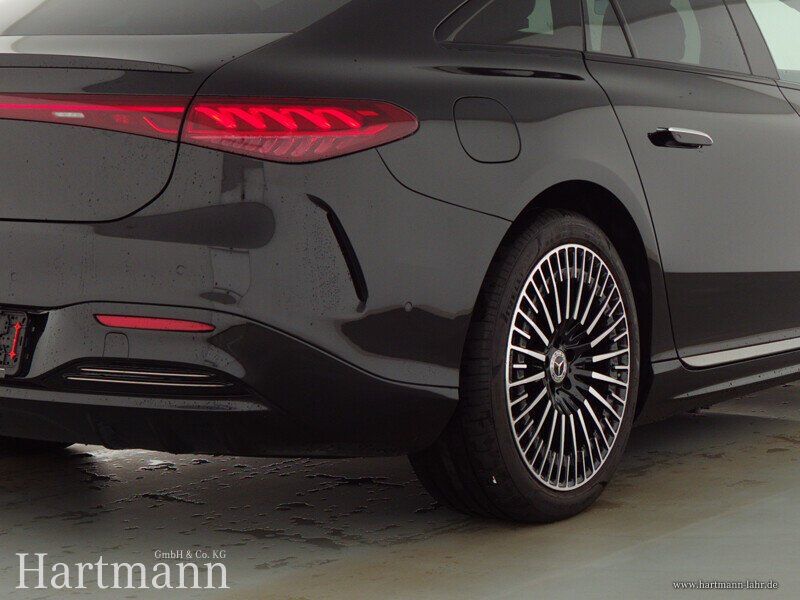 Mercedes Benz EQS 450 AMG