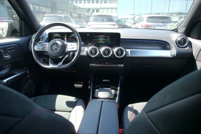 Mercedes Benz EQB 300 4M AMG