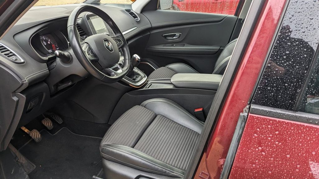 Renault Grand Scénic TCe 140 Bose 7 places