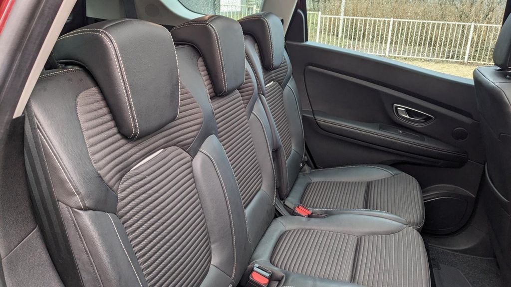 Renault Grand Scénic TCe 140 Bose 7 places