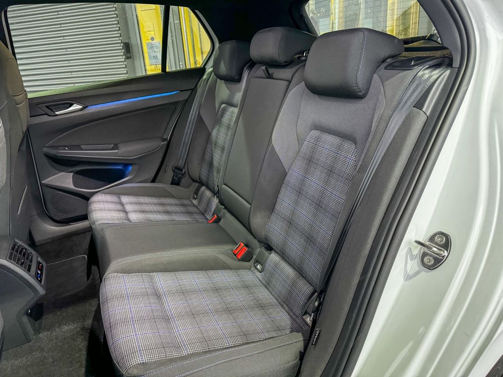 Volkswagen Golf VIII GTE 1.4 e Hybride