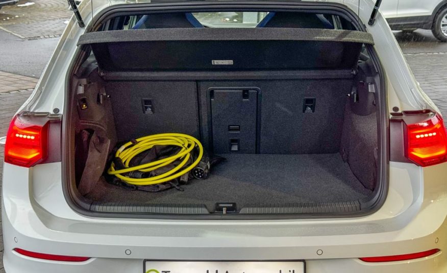 Volkswagen Golf VIII GTE 1.4 e Hybride